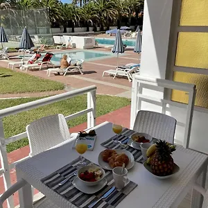 Pretty Pool View Playa del Ingles (Gran Canaria)
